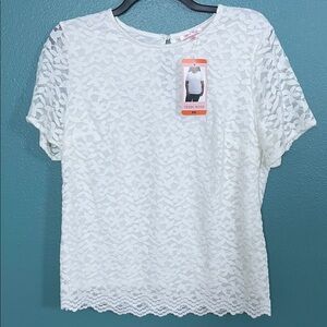 Women's Elegant White Lace Top